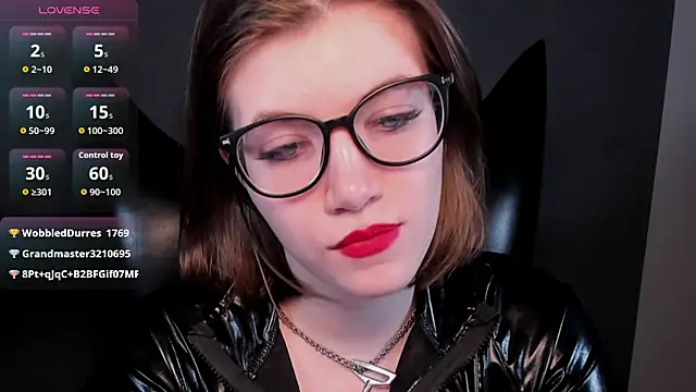 Онлайн чат XXX CathyAdams