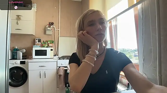 AngelJeni XXX чат на живо