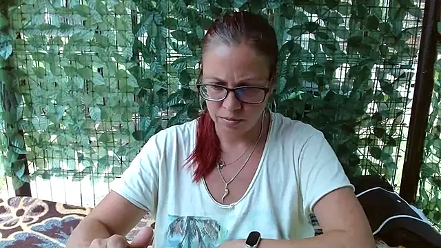 LadyHellene Live XXX Chat