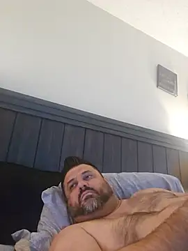 Czat XXX na żywo – Roddog18
