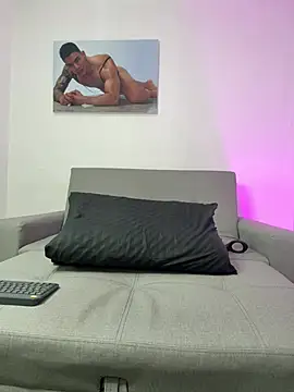 BrayaanFit Chat XXX in diretta