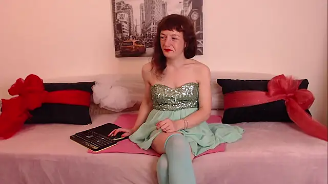 SabrinaBrows élő XXX-chatje