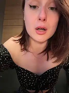 Czat XXX na żywo – Dina_Tease
