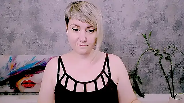 Djullia's Live XXX Chat