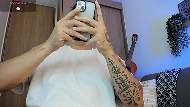 Sembang XXX Secara Langsung alejandro_stark
