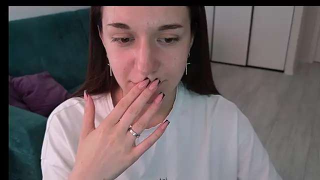 Chat +18 de Ola_Queen ao vivo