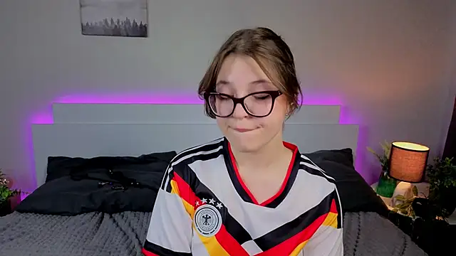 Next2Marie Live XXX-chat