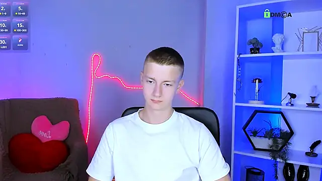 Živý XXX chat noah_nero