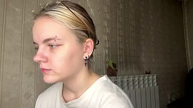 XXX chat uživo modela KimWarner
