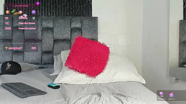 Liamsubtle01 Adlı Modelin Canlı XXX Sohbeti