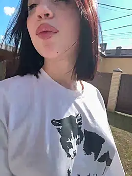 YourLittleDevil লাইভ XXX চ্যাট