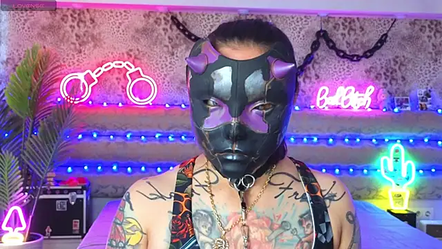 Cool_Freak_ – Live XXX-chat