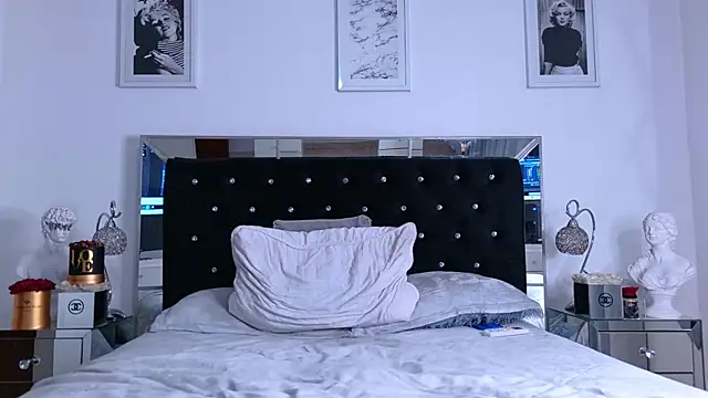 Bimbo_sofi's Live XXX Chat