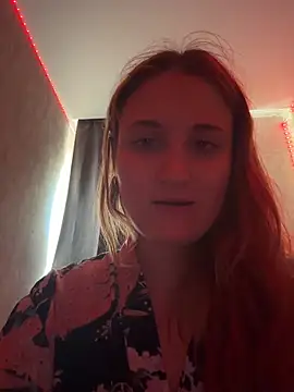Chat +18 de AdelRich ao vivo