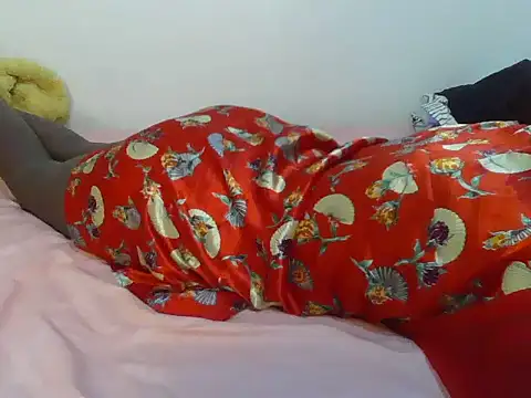 HOTMAYA254 Adlı Modelin Canlı XXX Sohbeti