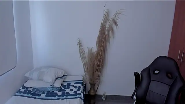 Pier_Simons' Live XXX Chat