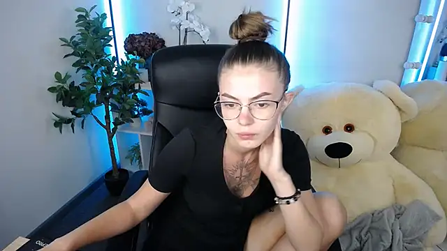 Ritaneer Live XXX-Chat