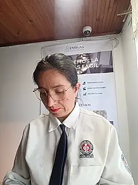 Valentina--1 Adlı Modelin Canlı XXX Sohbeti