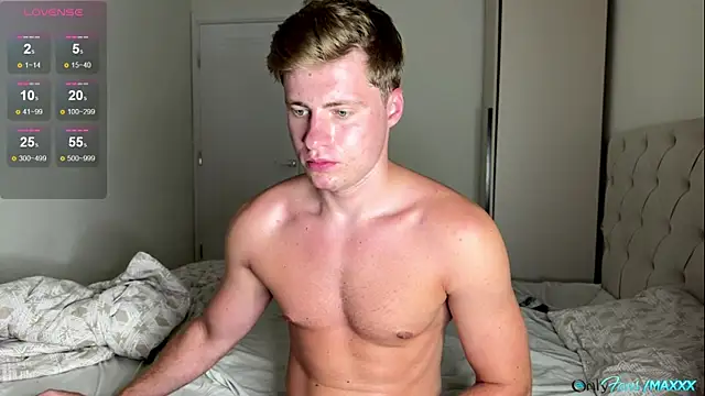 XXX chat uživo modela Maxhornyblondieman