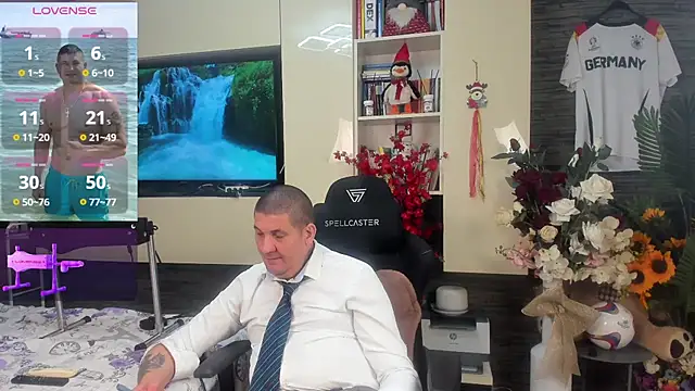 Онлайн чат XXX SpartacusDaddy48