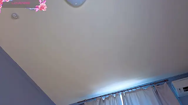 Онлайн чат XXX LollaStich