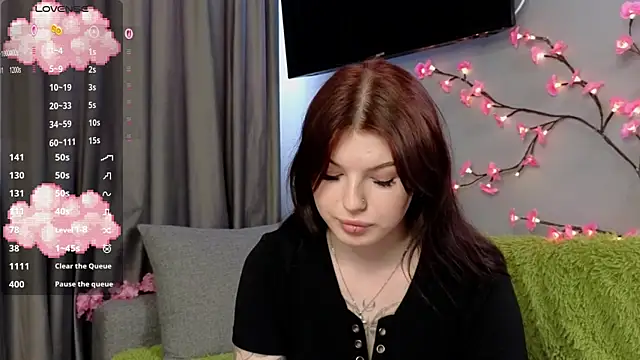 AwareAnoxia's Live XXX Chat
