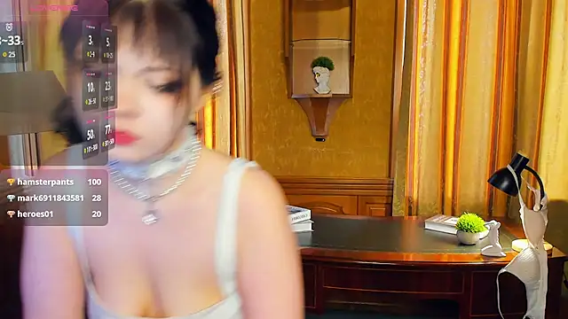GriselKnudson Adlı Modelin Canlı XXX Sohbeti