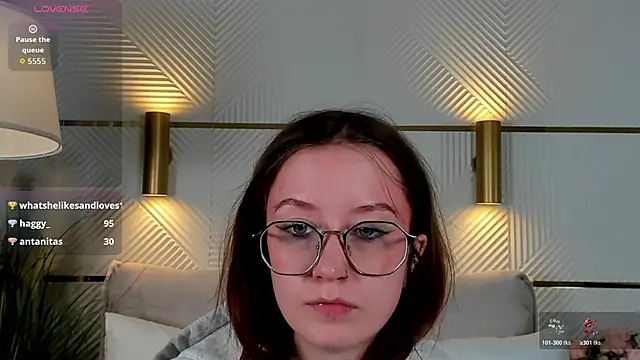 AmelieViolet's Live XXX Chat