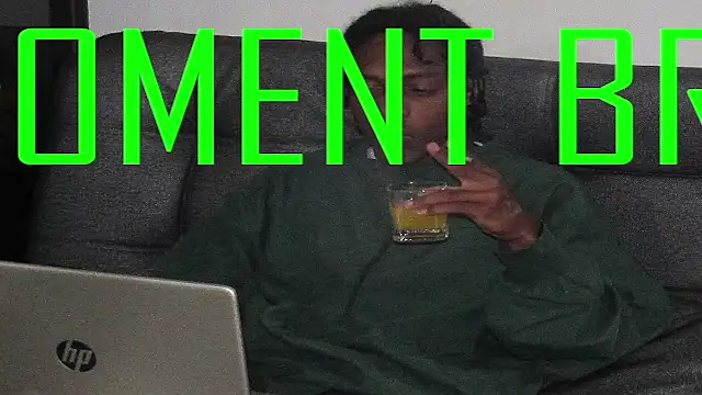 Larry-n-clouds Pertunjukan Webcam