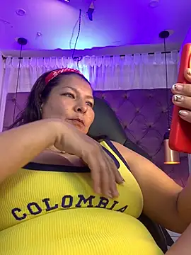 Sussan__ Chat XXX in diretta