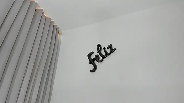 XXX chat uživo modela Austin_Bitch