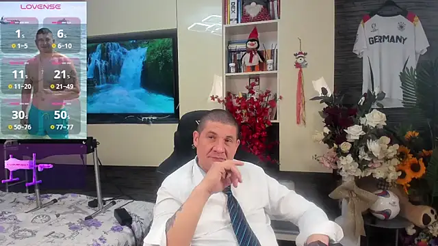 SpartacusDaddy48 라이브 XXX 채팅