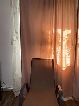 Živý XXX chat Lucy_doll22