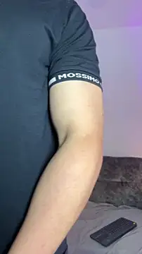 Alexander_Connor live XXX chat