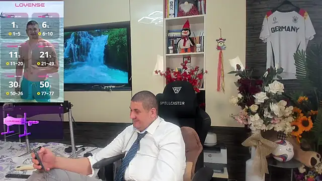 SpartacusDaddy48 – Naživo XXX chat