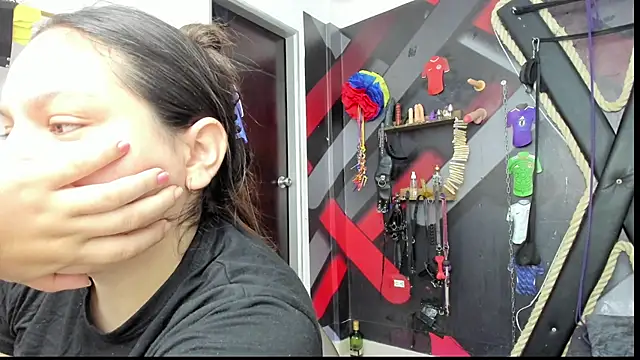 SUBMISSION_BDSM Chat XXX in diretta