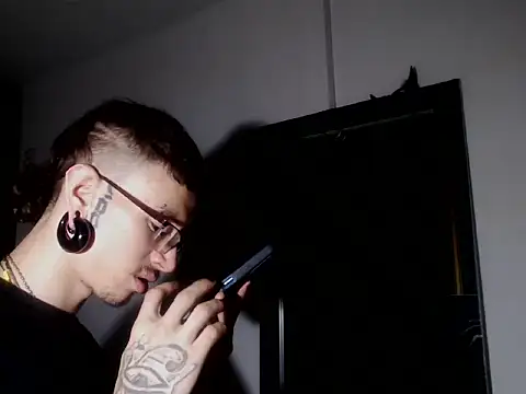 Živý XXX chat Ryan_Owenss