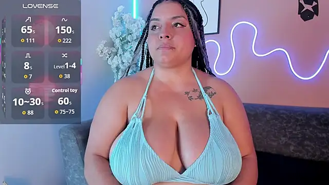 karo_linee1 Live XXX Chat