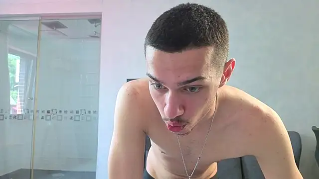 KaydenDrew XXX чат на живо
