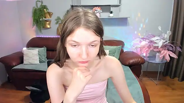 NikaRain Chat XXX in diretta