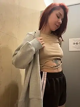 RosieSecret XXX чат на живо