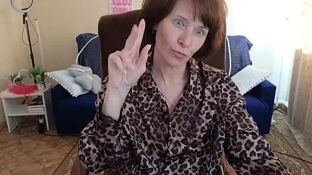 Lia_Tito Adlı Modelin Canlı XXX Sohbeti