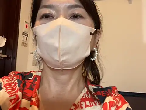 lemonade_madameのライブXXXチャット