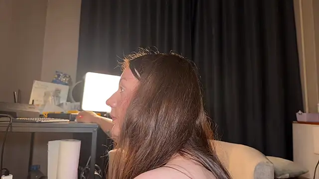 دردشة kinky_malinaa الجنسية المباشرة