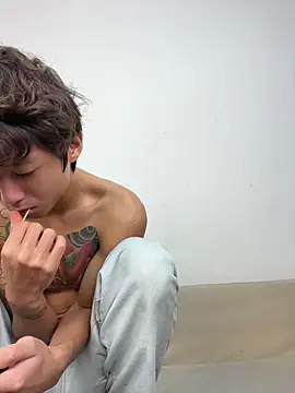 -OvO- 现场XXX聊天