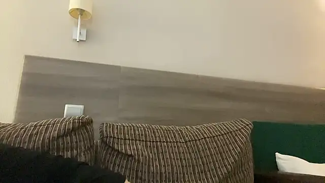 XXX chat uživo modela moonlure