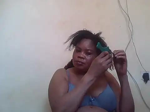 ANALQUEEN4 Chat XXX in diretta