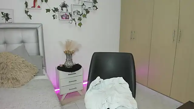 دردشة mia_star_2 الجنسية المباشرة