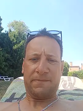 Alley87 Show Webcam