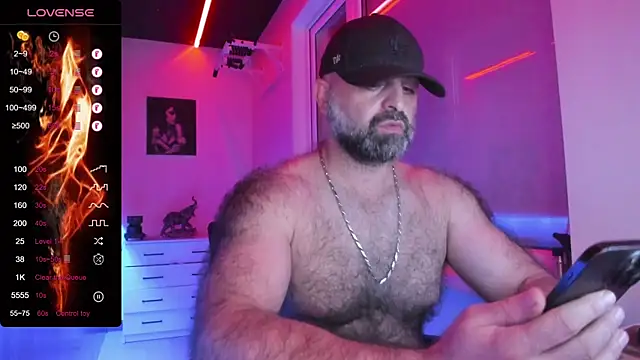 HAIR-MAN XXX чат на живо